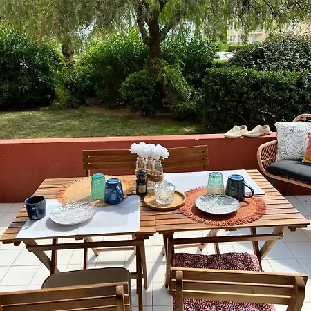 Beautiful Bright And Quiet 32 M Daire Fréjus