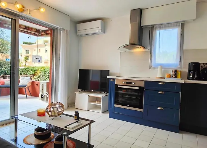 Apartmán Beautiful Bright And Quiet 32 M Fréjus